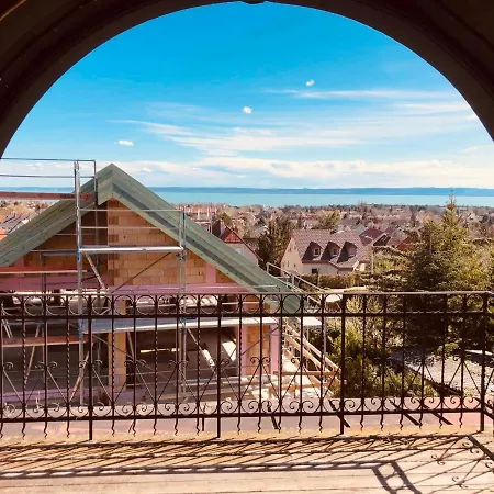 Lantställe Jakocs Nyaralo